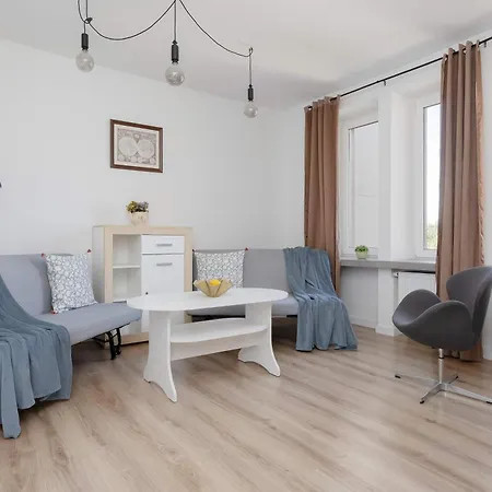 Spacious For 6 Guests With A Bathtub In By Renters
